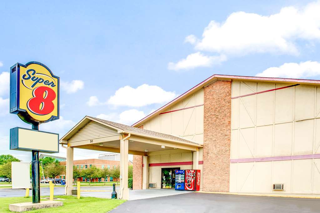 Super 8 By Wyndham Shelbyville Luaran gambar